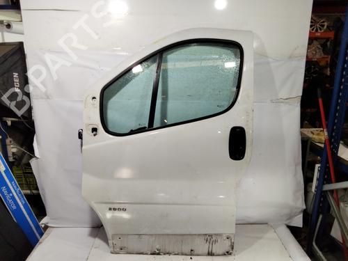 Used Left front door OPEL VIVARO A Bus (X83) 2.0 CDTI (F7, J7, A07) (114 hp) 32139492