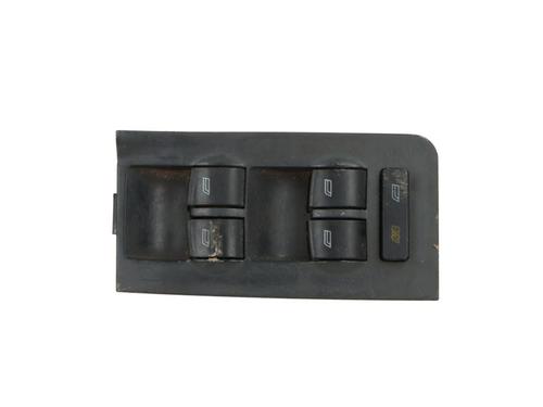 Venstre fortil elrude kontakt Venstre fortil elrude kontakt AUDI A6 C5 (4B2, 4B4) 2.5 TDI (150 hp) 39692307 39692307