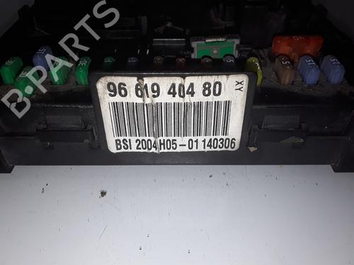 Fuse box CITROËN C4 I (LC_) 1.6 HDi | BP9457641E1 