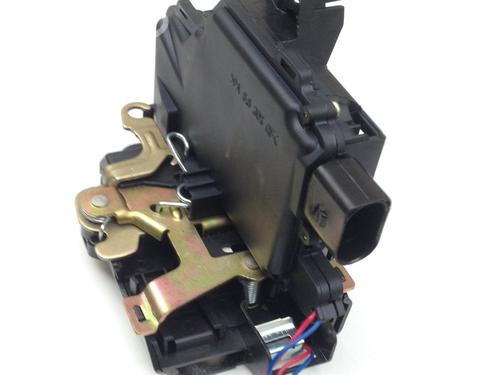 Front right lock VW GOLF IV (1J1) 1.4 16V | BP23566699C97 