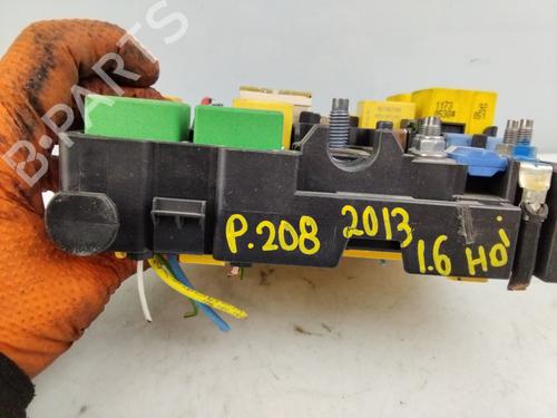 Fuse box PEUGEOT 208 I (CA_, CC_)  | BP23224926E1 