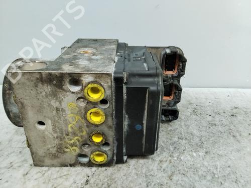 Used ABS pump NISSAN X-TRAIL I (T30) 2.2 DCi FWD (114 hp) 19700854