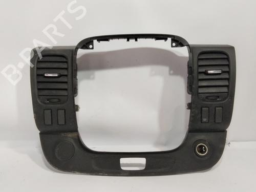 Grille d'aération Grille d'aération OPEL VIVARO B Van (X82) 1.6 CDTI (05) (125 hp) 36552050 36552050