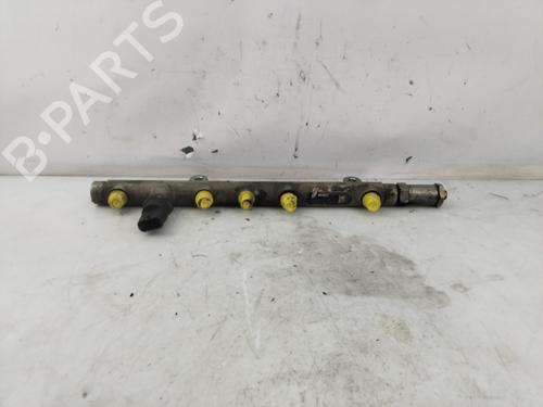 Used Injection rail RENAULT MEGANE II Estate (KM0/1_) 1.9 dCi (KMRG, KM1G, KM0G, KM2C) (120 hp) 21665391