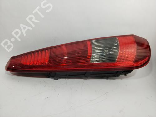 Used Left taillight FORD FIESTA V (JH_, JD_) 1.4 TDCi (68 hp) 22756135