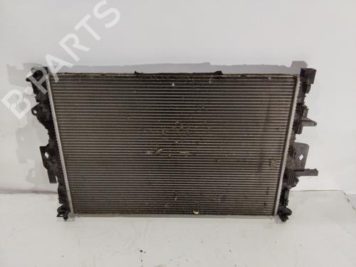 Used Water radiator VOLVO V40 Hatchback (525) D2 (120 hp) 32293017