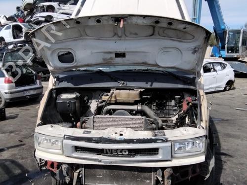 Left front indicator IVECO DAILY III Van 35 S 15 V, 35 C 15 V (A6HCV3B2, A6HBV4B2, A6HC41B2,... | BP32444397C32 - Image 5