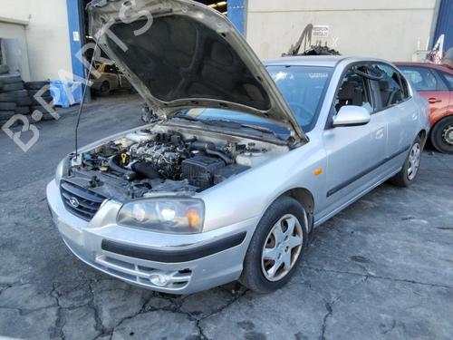 Brugte HYUNDAI ELANTRA III Saloon (XD) 2.0 CRDi (113 hp) 4370606