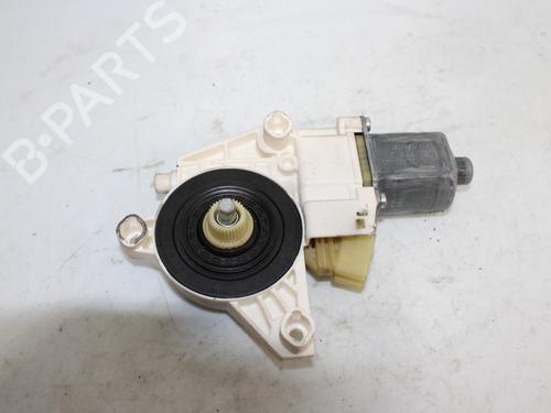 Used Left front window motor MERCEDES-BENZ C-CLASS (W204) [2007-2015]  17745731