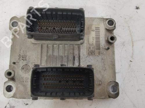 Used Engine control unit (ECU) LANCIA MUSA (350_) 1.4 (350.AXA11, 350.AXA1A) (95 hp) 26927564