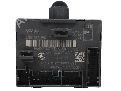 electronic-module-vw-golf-vii-variant-ba5-bv5-2013-2014-2015-2016-2017-2018-2019-2020-2021-2022-33955083 main image