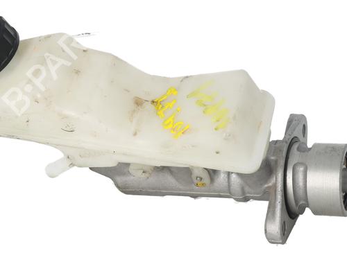 Brake master cylinder TOYOTA AVENSIS Saloon (_T25_) 2.0 D-4D (CDT250_, CDT250R) | BP32384839M77