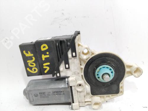 Used Right rear window motor VW GOLF V (1K1) [2003-2010]  22418141