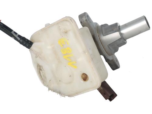 Used Brake master cylinder Brake master cylinder 36781609 36781609