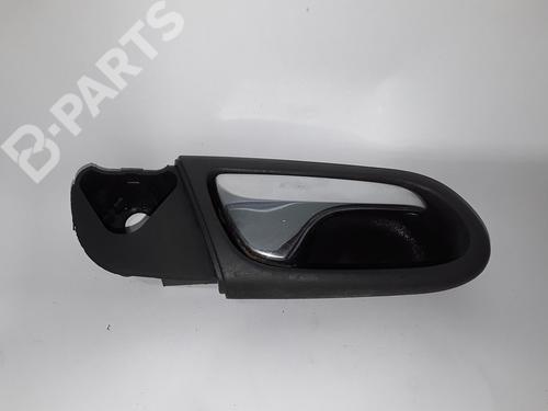 Used Front right interior door handle Front right interior door handle MERCEDES-BENZ VANEO (414) 1.6 (414.700) (82 hp) 10778049 10778049