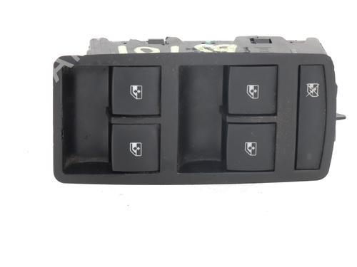 BP31584799I27 main image