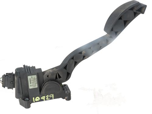 Pedal ALFA ROMEO GT (937_) 1.9 JTD (937CXN1B) | BP32203223I4