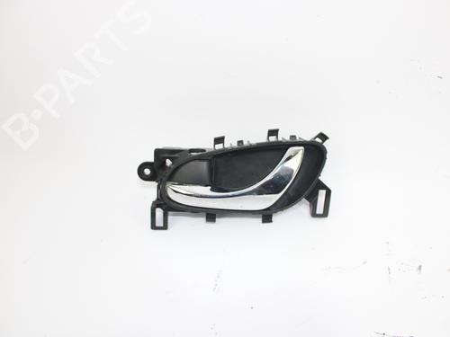 Used Rear left interior door handle NISSAN X-TRAIL I (T30) [2001-2013]  12307717