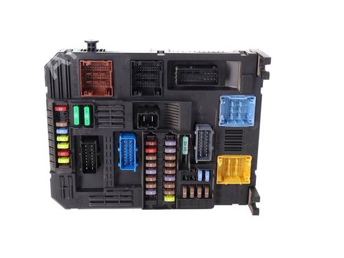fuse-box-citroen-c3-aircross-ii-2r_-2c_-2017-38757733 main image