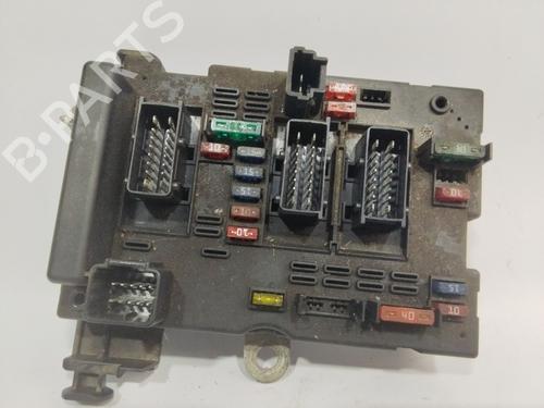 Used Fuse box PEUGEOT 307 (3A/C) [2000-2012]  22193268