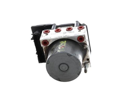 Used ABS pump ABS pump TOYOTA COROLLA Verso (ZER_, ZZE12_, R1_) 2.2 D-4D (AUR10_, AUR10R) (136 hp) 39960571 39960571