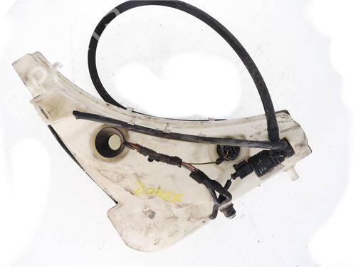 Used Windscreen washer tank Windscreen washer tank 38870462 38870462