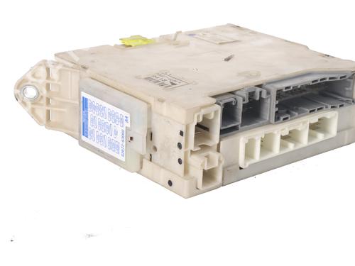 Used Fuse box Fuse box 37534399 37534399