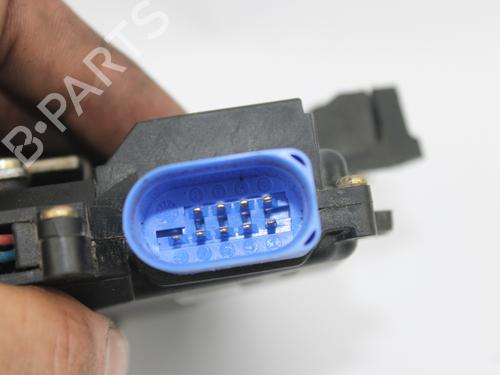 Front left lock VW CADDY III Box Body/MPV (2KA, 2KH, 2CA, 2CH) 1.9 TDI | BP13038356C98 