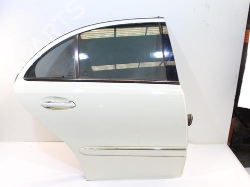 Used Right rear door MERCEDES-BENZ E-CLASS (W211) E 220 CDI (211.008) (170 hp) 16439625
