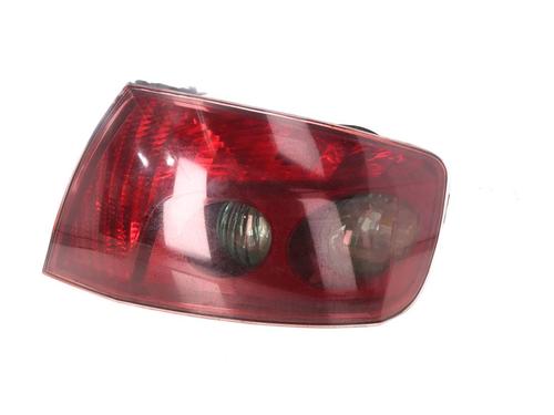 right-taillight-peugeot-407-6d_-2004-2005-2006-2007-2008-2009-2010-2011-40294943 main image