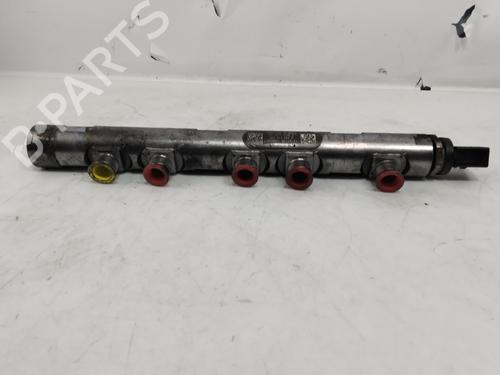 Used Injection rail MINI MINI COUNTRYMAN (R60) Cooper D (112 hp) 28206557