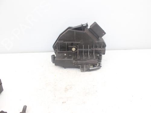 Used Front right lock FORD FOCUS III [2010-2020]  17320940