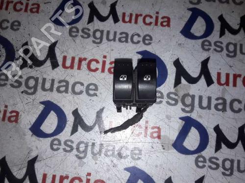 Used Left front window switch RENAULT MEGANE II (BM0/1_, CM0/1_) [2001-2012]  8558763