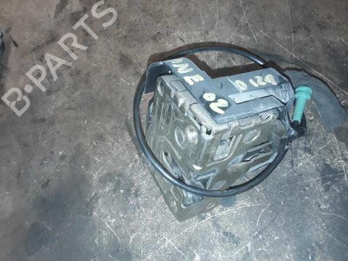 Used Front left lock RENAULT MEGANE I Classic (LA0/1_) [1996-2008]  8561470