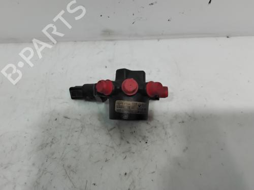 Used Injection rail RENAULT CLIO II (BB_, CB_) [1998-2016]  29962824