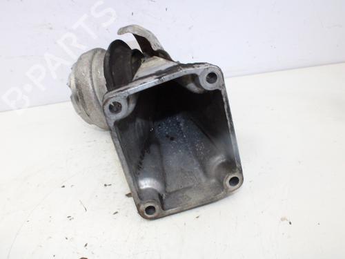 Engine mount MERCEDES-BENZ E-CLASS (W211) E 270 CDI (211.016) | BP13684115M89 