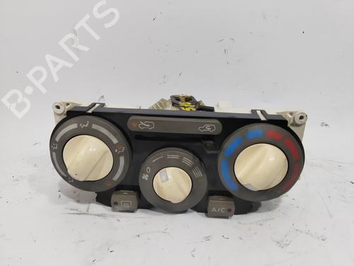 Used Climate control NISSAN MICRA III (K12) 1.2 16V (80 hp) 28105447