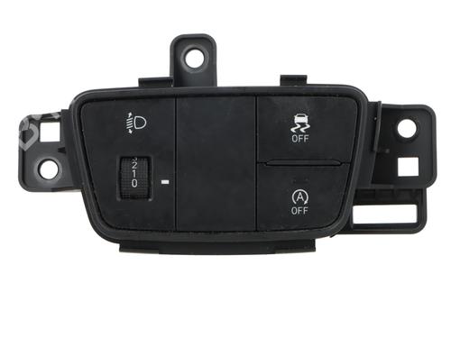 switch-hyundai-tucson-nx4e-nx4a-2020-36229788 main image