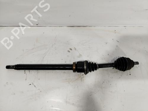 Używane Półoś przednia prawa VOLVO S40 II (544) [2003-2012]  32018311