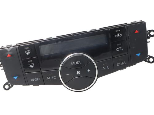 ac-styringsenhedmanvreenhed-nissan-pulsar-hatchback-c13-2014-33192171 main image