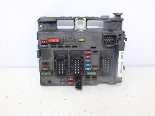 Used Fuse box PEUGEOT 406 (8B) 2.0 HDI 90 (90 hp) 15230836