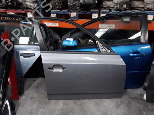 Used Right front door BMW X3 (E83) [2003-2011]  8554982