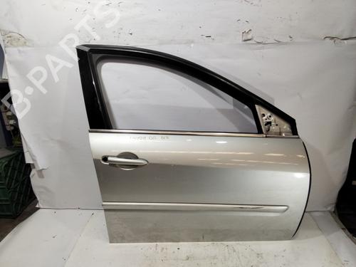 Used Right front door Right front door RENAULT LAGUNA III (BT0/1) 2.0 dCi (BT01, BT08, BT09, BT0E, BT0K, BT12, BT1C, BT1D,... (150 hp) 35769513 35769513