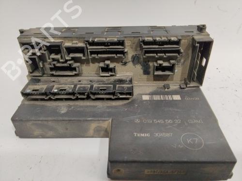 Used Fuse box MERCEDES-BENZ E-CLASS (W210) [1995-2003]  22405026