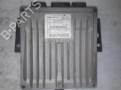 Used Engine control unit (ECU) RENAULT SCÉNIC II (JM0/1_) 1.5 dCi (JM16) (103 hp) 8572130