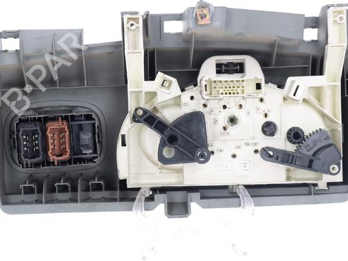 AC Styreenhet / Manøvreringsenhet RENAULT TRAFIC II Platform/Chassis (EL) 1.9 dCi 100 (EL0C) | BP30926041I5