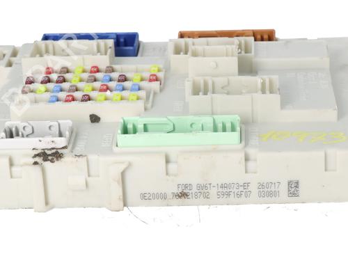 Fuse box FORD FOCUS III | BP32335903E1