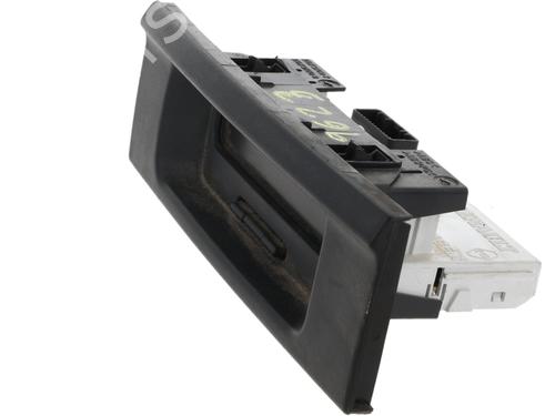 Display monitor RENAULT TRAFIC II Platform/Chassis (EL)  | BP29418622C48 