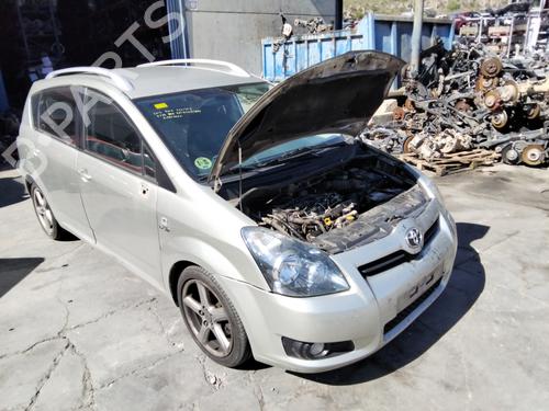 Brugte TOYOTA COROLLA Verso (ZER_, ZZE12_, R1_)  2.2 D-4D (AUR10_, AUR10R)  4646285
