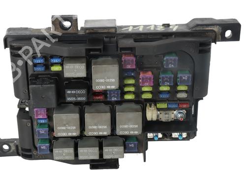 fuse-box-kia-carens-iii-mpv-un-2006-2007-2008-2009-2010-2011-2012-2013-32683980 main image